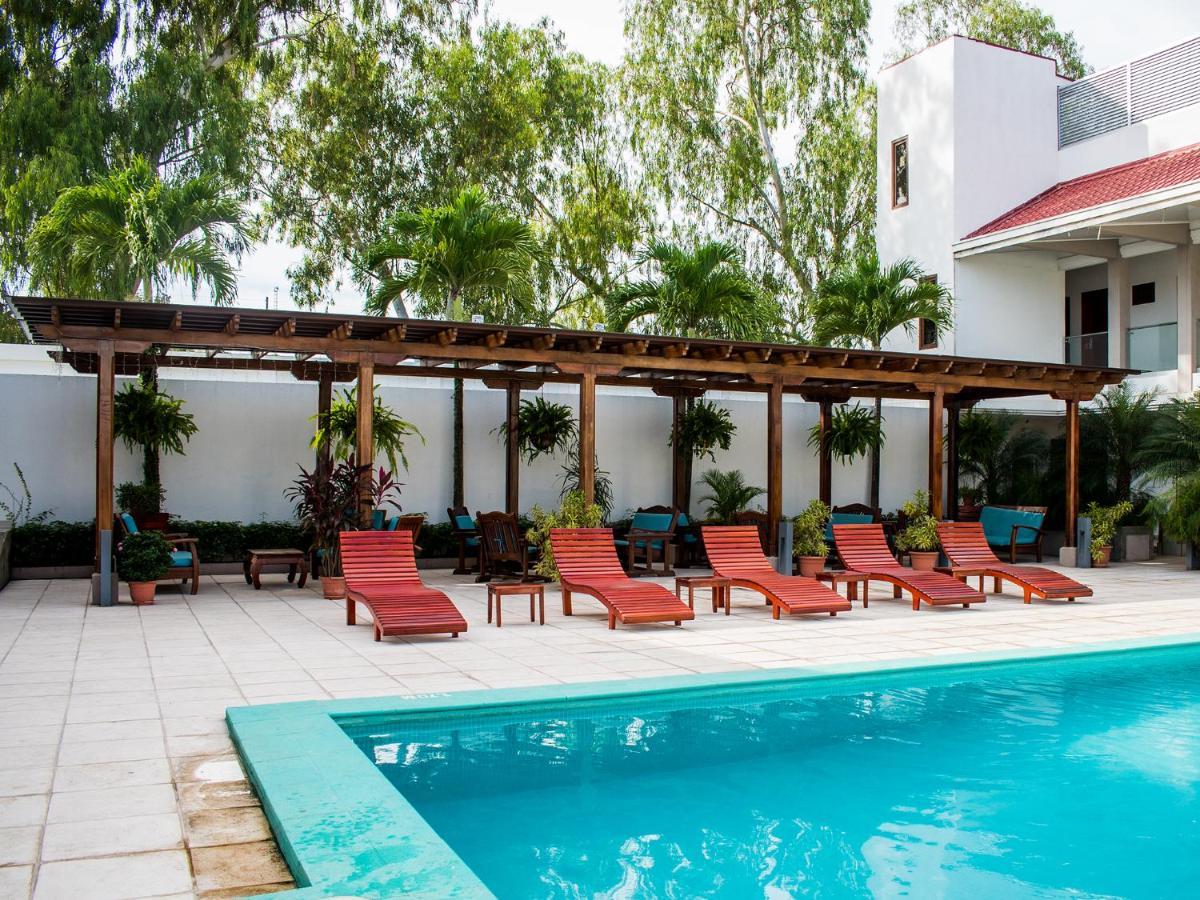 Hotel Agualcas Managua Exterior photo