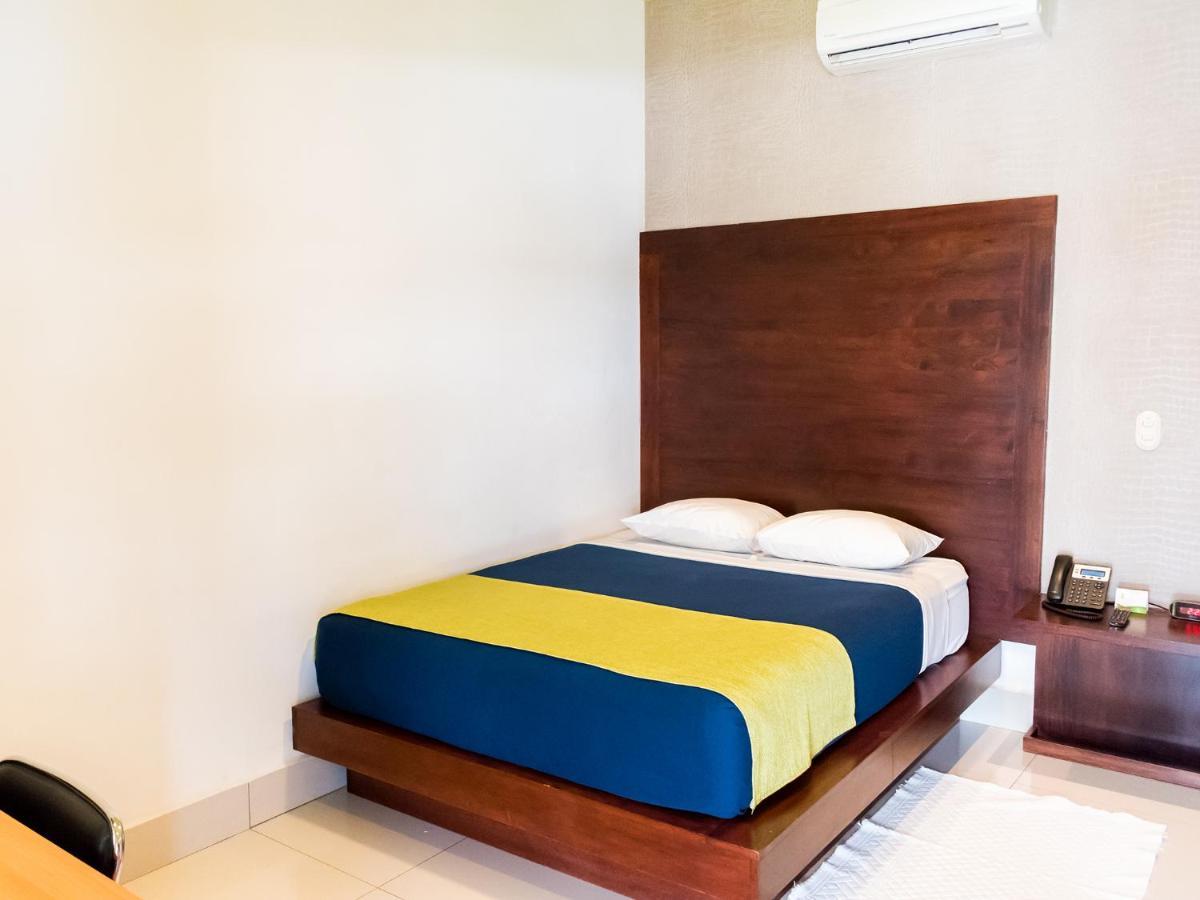 Hotel Agualcas Managua Exterior photo